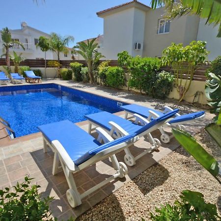 Villa Favor - 3 Bed With Pool Close To Nissi Beach أيا نابا المظهر الخارجي الصورة