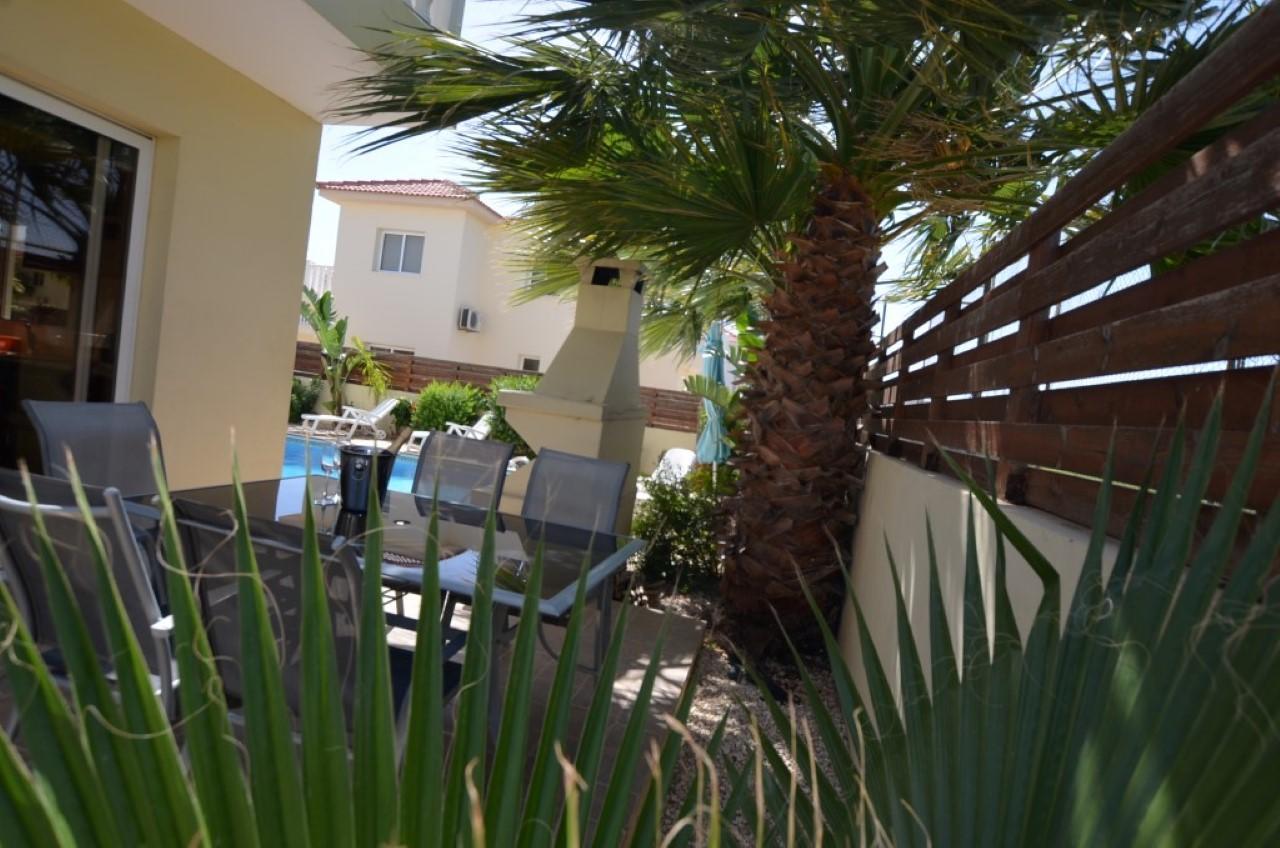 Villa Favor - 3 Bed With Pool Close To Nissi Beach أيا نابا المظهر الخارجي الصورة