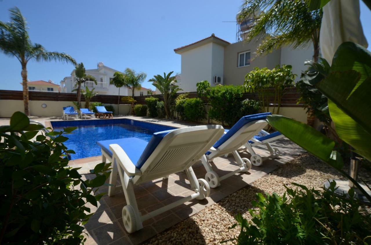 Villa Favor - 3 Bed With Pool Close To Nissi Beach أيا نابا المظهر الخارجي الصورة